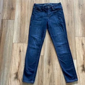 Dark Wash High Rise Skinny Jeans